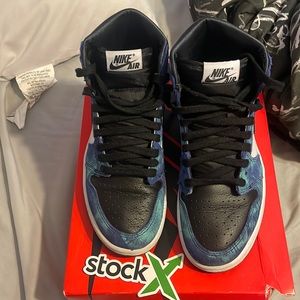 Jordan tie die 1s